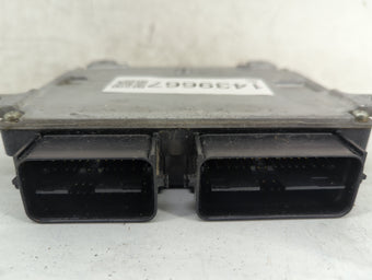 compare product 2017 Mitsubishi Outlander PCM Engine Control Computer ECU ECM PCU OEM P/N:1860C990 E6T79684 Fits OEM Used Auto Parts