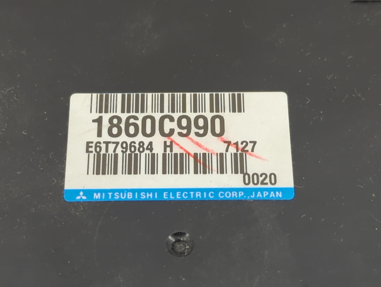 2017 Mitsubishi Outlander PCM Engine Control Computer ECU ECM PCU OEM P/N:1860C990 E6T79684 Fits OEM Used Auto Parts - Oemus