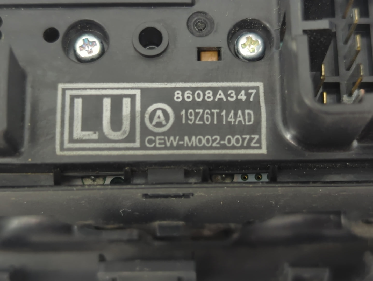 2016 Mitsubishi Outlander Master Power Window Switch Replacement Driver Side Left P/N:8608A347 19Z6T14AD, CEW-M002-007Z Fits