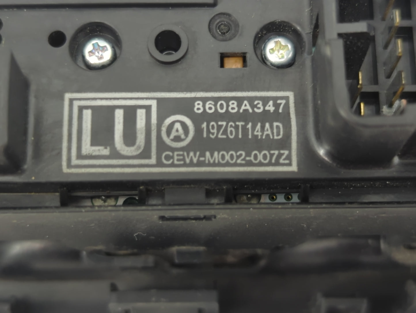 2016 Mitsubishi Outlander Master Power Window Switch Replacement Driver Side Left P/N:8608A347 19Z6T14AD, CEW-M002-007Z Fits