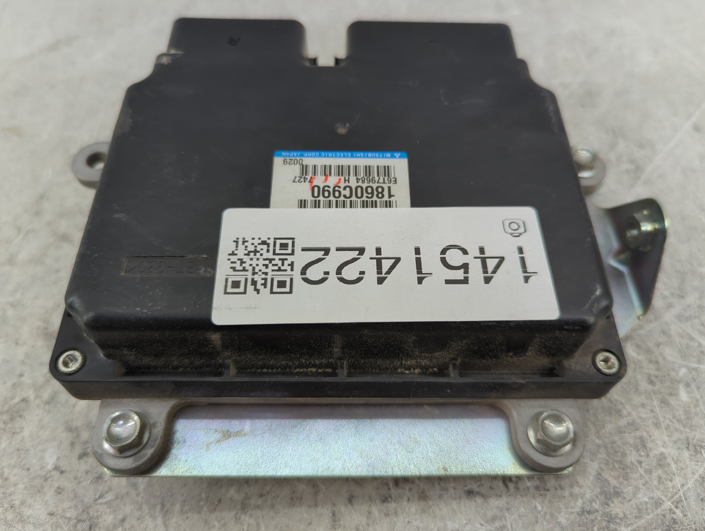 2017 Mitsubishi Outlander PCM Engine Control Computer ECU ECM PCU OEM P/N:1860C990 E6T79684 Fits OEM Used Auto Parts - Oemus