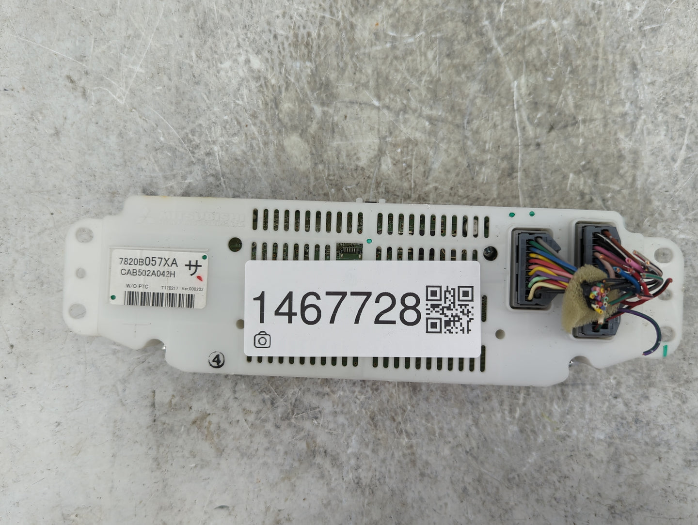 2017 Mitsubishi Outlander Climate Control Module Temperature AC/Heater Replacement P/N:7820B057XA CAB502A042H Fits OEM Used 