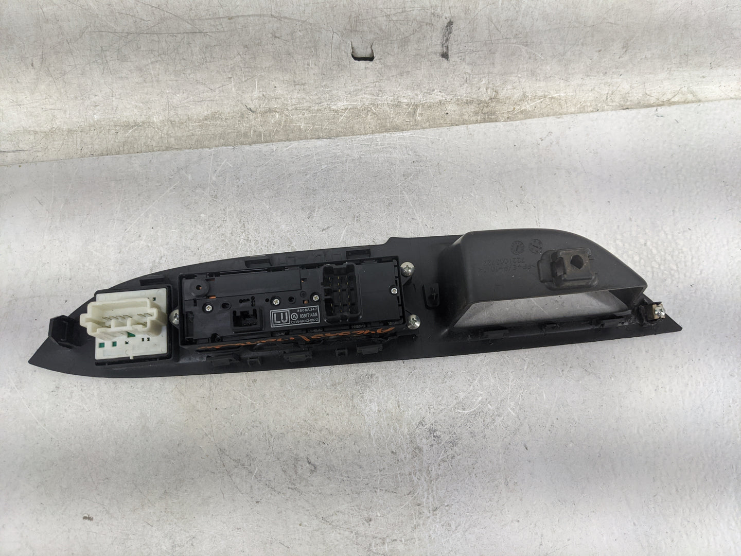 2016 Mitsubishi Outlander Master Power Window Switch Replacement Driver Side Left P/N:8608A347 0366T14AN, CEW-M002-007Z Fits