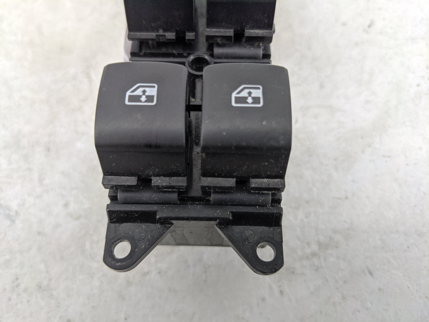 2016 Mitsubishi Outlander Master Power Window Switch Replacement Driver Side Left P/N:8608A347 20Z6T14AN, CEW-M002-007Z Fits