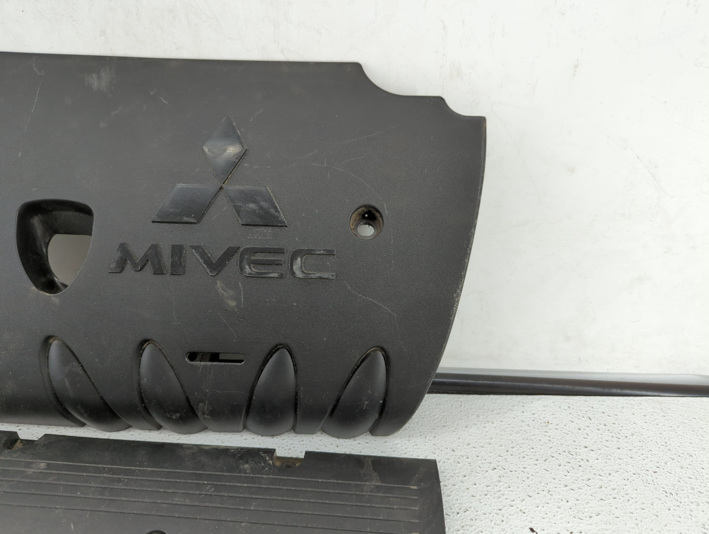 2017 Mitsubishi Outlander Engine Cover - Oemusedautoparts1.com