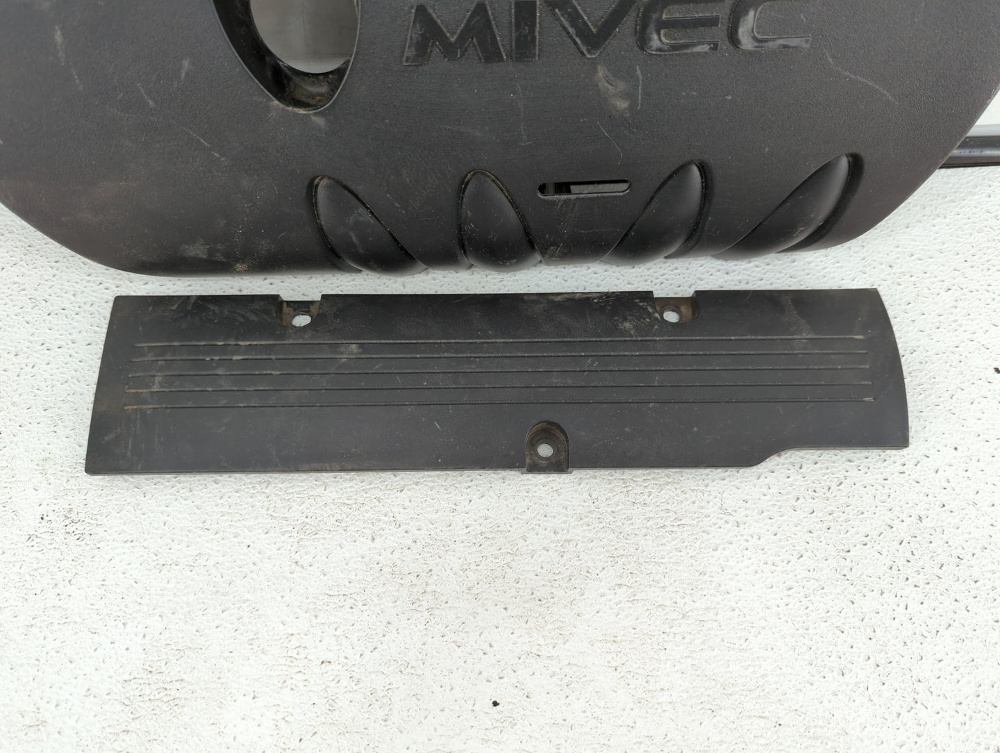 2017 Mitsubishi Outlander Engine Cover - Oemusedautoparts1.com