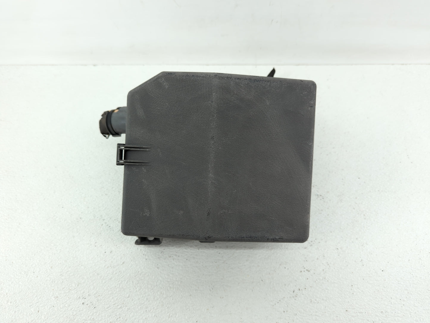 2014-2016 Mitsubishi Outlander Fusebox Fuse Box Panel Relay Module Fits Fits 2014 2015 2016 OEM Used Auto Parts - Oemusedaut