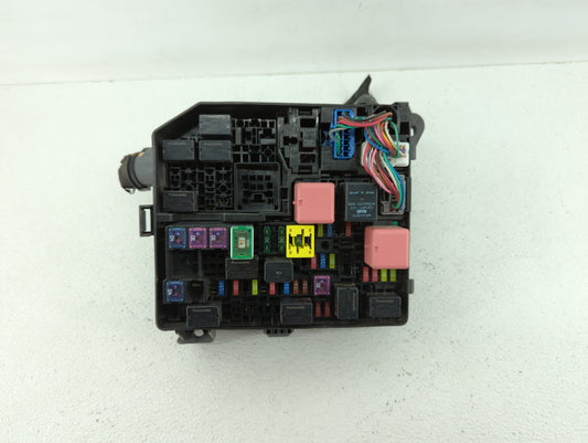 2014-2016 Mitsubishi Outlander Fusebox Fuse Box Panel Relay Module Fits Fits 2014 2015 2016 OEM Used Auto Parts