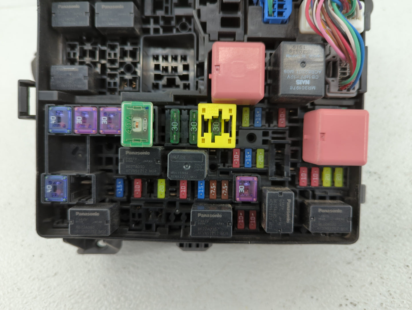 2014-2016 Mitsubishi Outlander Fusebox Fuse Box Panel Relay Module Fits Fits 2014 2015 2016 OEM Used Auto Parts - Oemusedaut