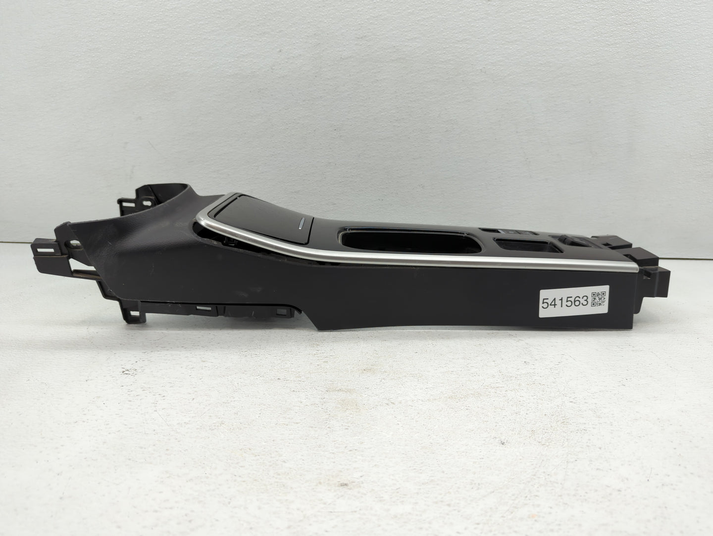 2017 Mitsubishi Outlander Center Floor Console P/N:8011B998ZZ Fits OEM Used Auto Parts - Oemusedautoparts1.com