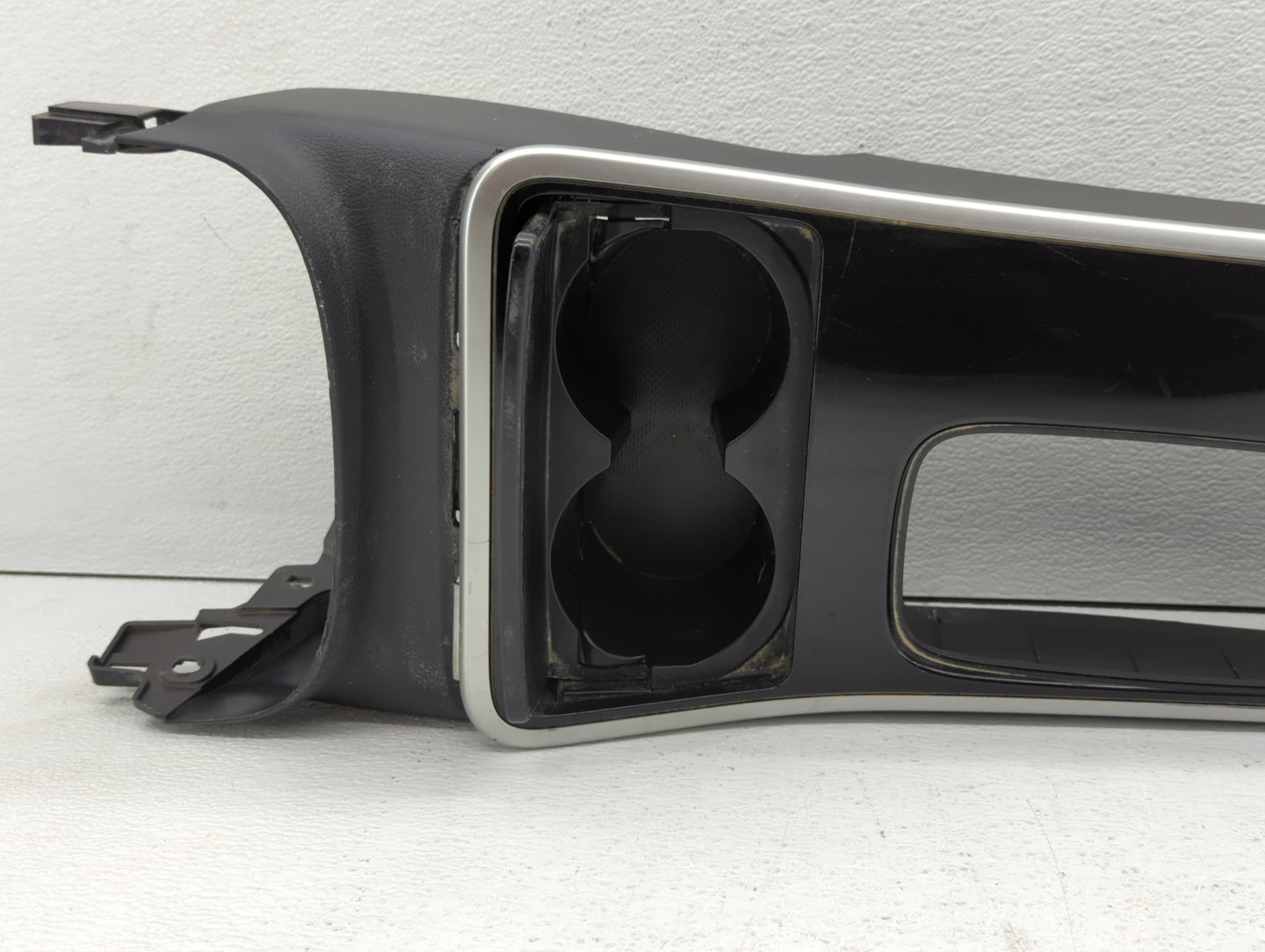 2017 Mitsubishi Outlander Center Floor Console P/N:8011B998ZZ Fits OEM Used Auto Parts - Oemusedautoparts1.com