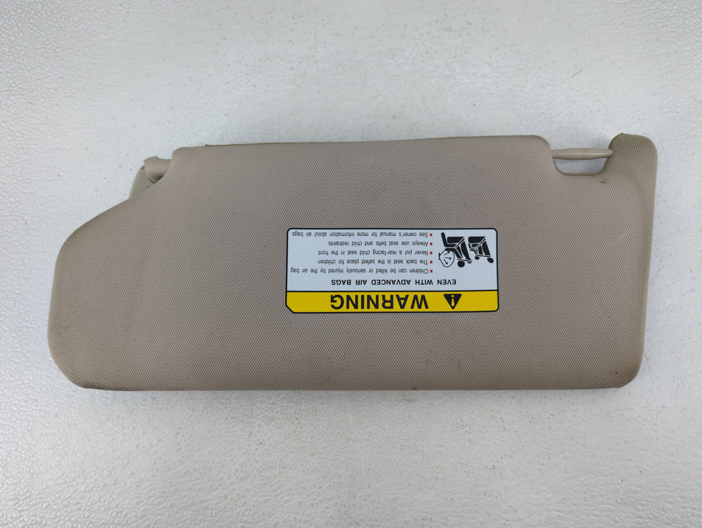 2017 Mitsubishi Outlander Sun Visor Shade Replacement Passenger Right Mirror Fits OEM Used Auto Parts - Oemusedautoparts1.co