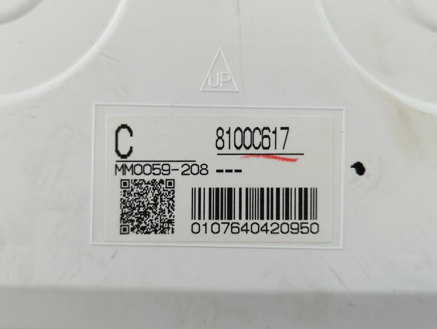 2017 Mitsubishi Outlander Instrument Cluster Speedometer Gauges P/N:8100C617 MM0059-208 Fits OEM Used Auto Parts - Oemusedau