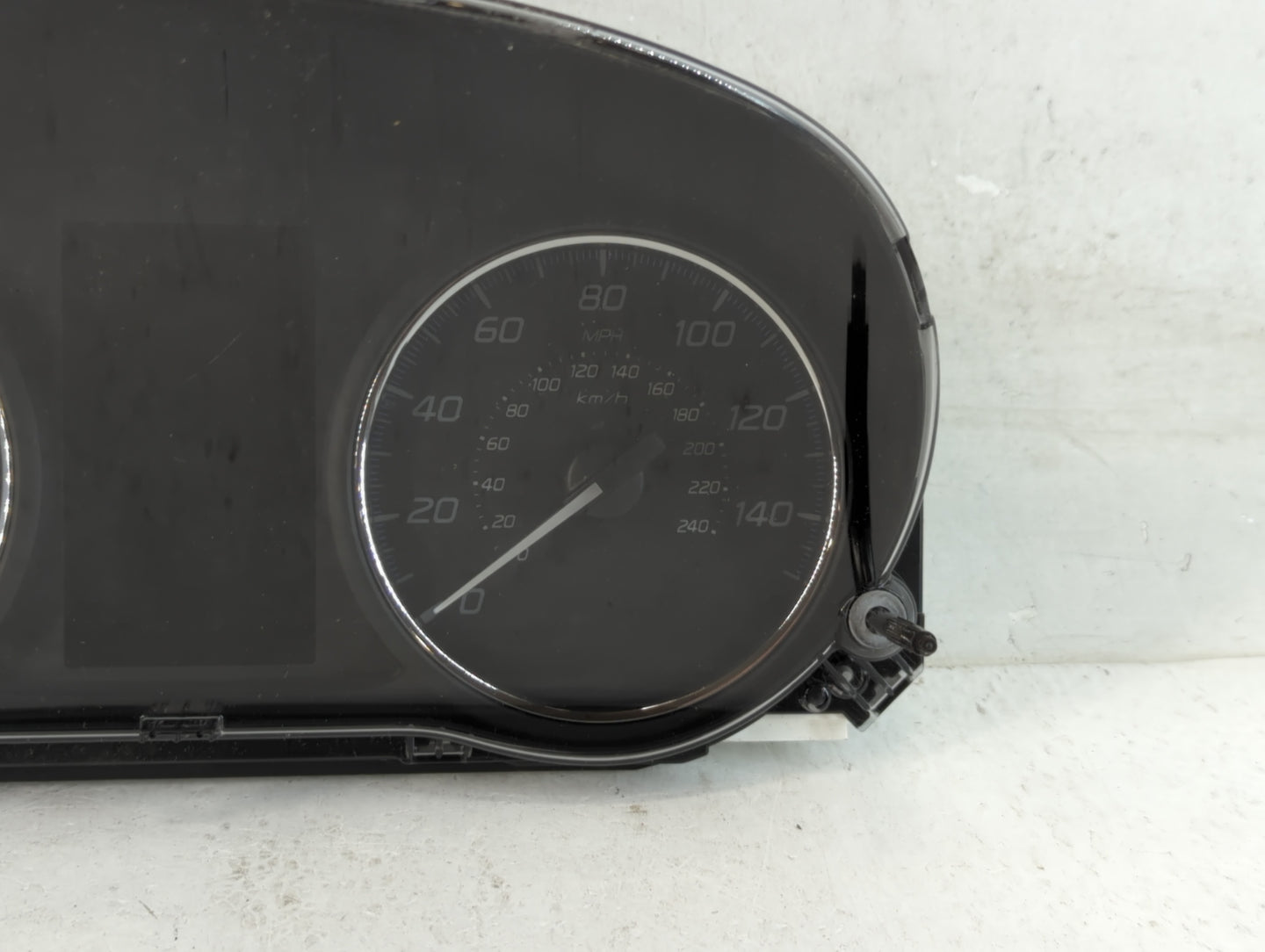 2017 Mitsubishi Outlander Instrument Cluster Speedometer Gauges P/N:MM0059-208 8100C617 Fits OEM Used Auto Parts - Oemusedau
