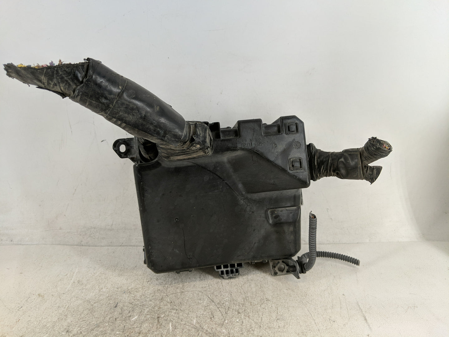 2012-2017 Mitsubishi Outlander Sport Fusebox Fuse Box Panel Relay Module Fits Fits 2012 2013 2014 2015 2016 2017 OEM Used Au
