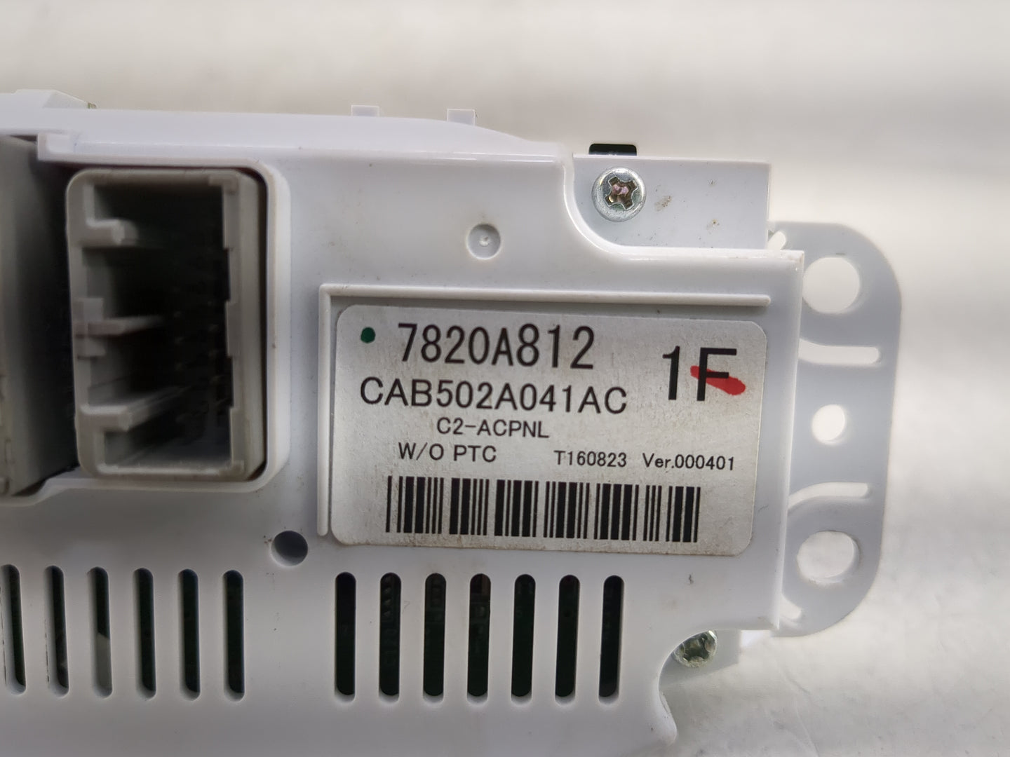 2013-2017 Mitsubishi Outlander Sport Climate Control Module Temperature AC/Heater Replacement P/N:7820A812 Fits OEM Used Aut