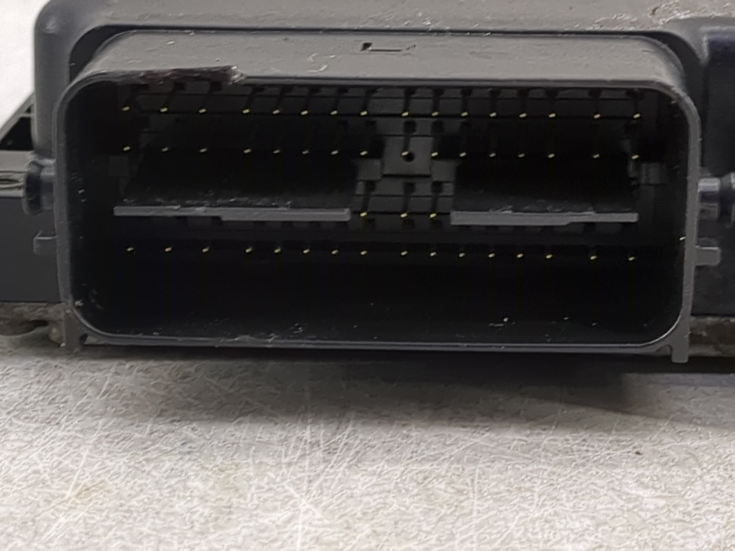 2016-2017 Mitsubishi Outlander Sport PCM Engine Control Computer ECU ECM PCU OEM P/N:1860C815 E6T83578 H Fits Fits 2016 2017