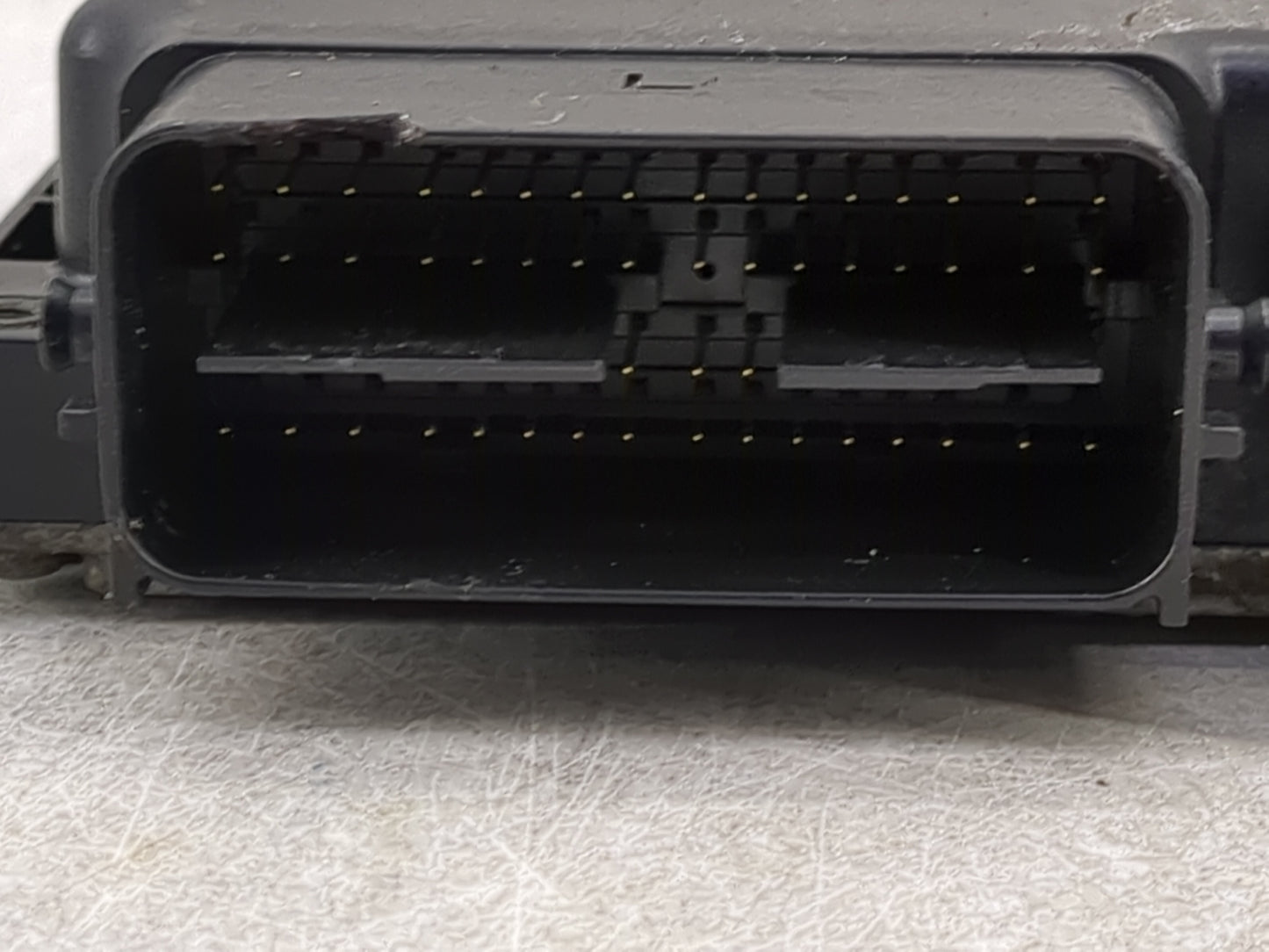 2016-2017 Mitsubishi Outlander Sport PCM Engine Control Computer ECU ECM PCU OEM P/N:1860C815 E6T83578 H Fits Fits 2016 2017