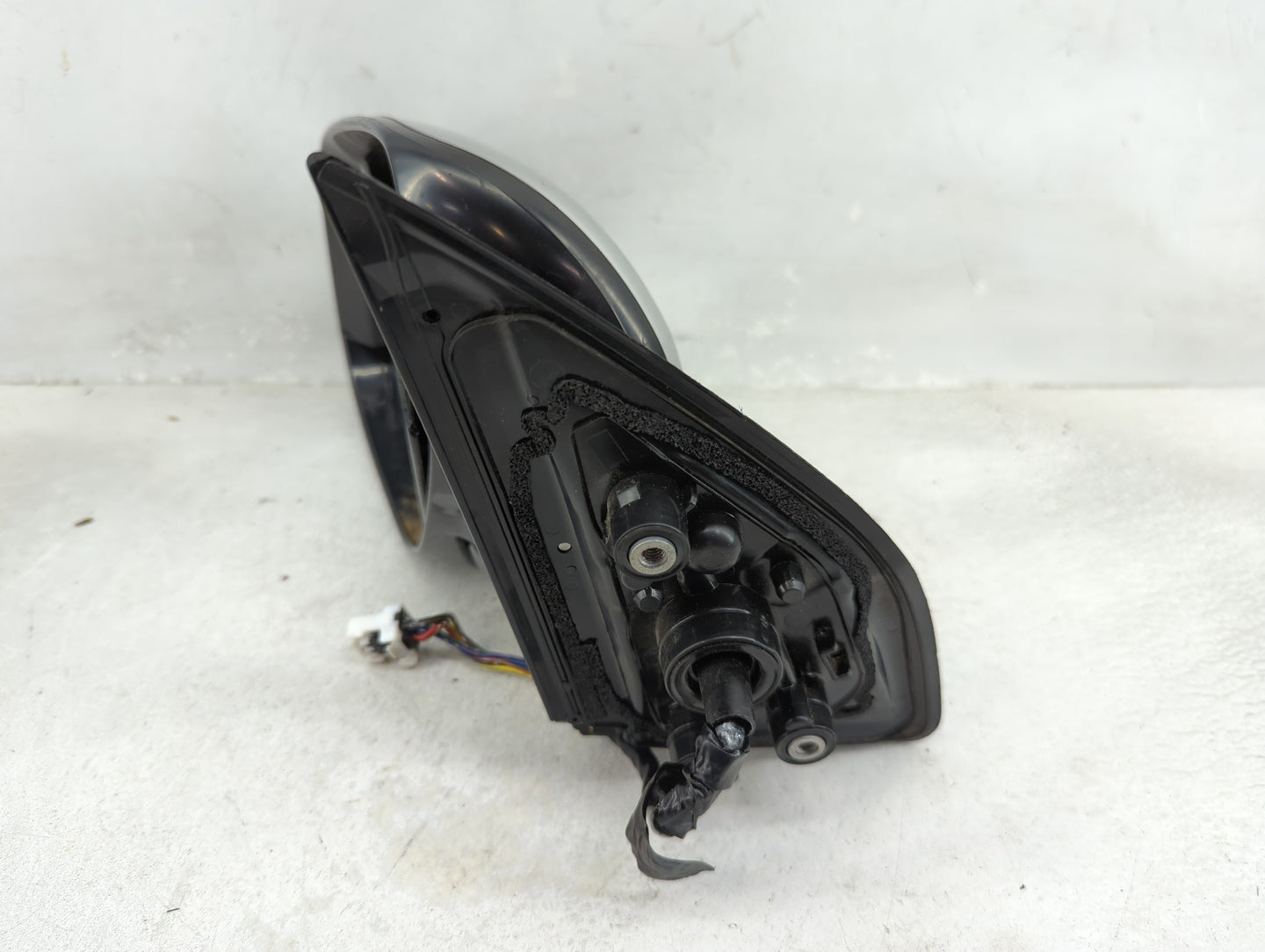 2016-2017 Mitsubishi Outlander Sport Driver Side View Mirror - Left Door Mirror OEM Used - Oemusedautoparts1.com