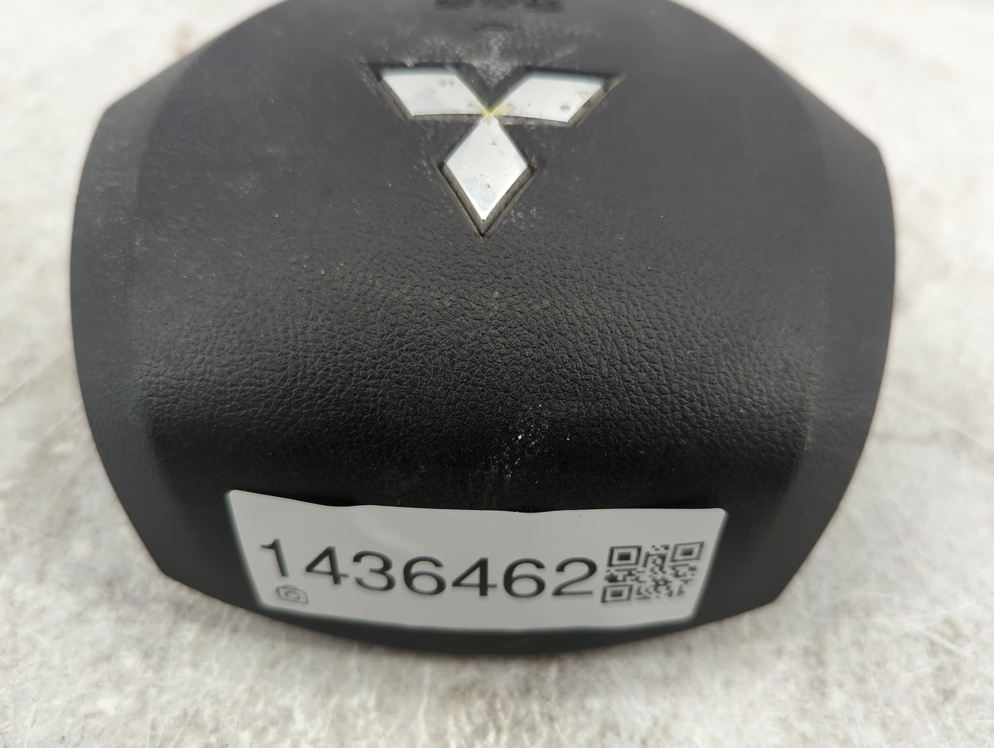 2017 Mitsubishi Outlander Sport Air Bag Driver Left Steering Wheel Mounted P/N:BT2759HAHC09 7030A648XA, 631010300 Fits OEM U