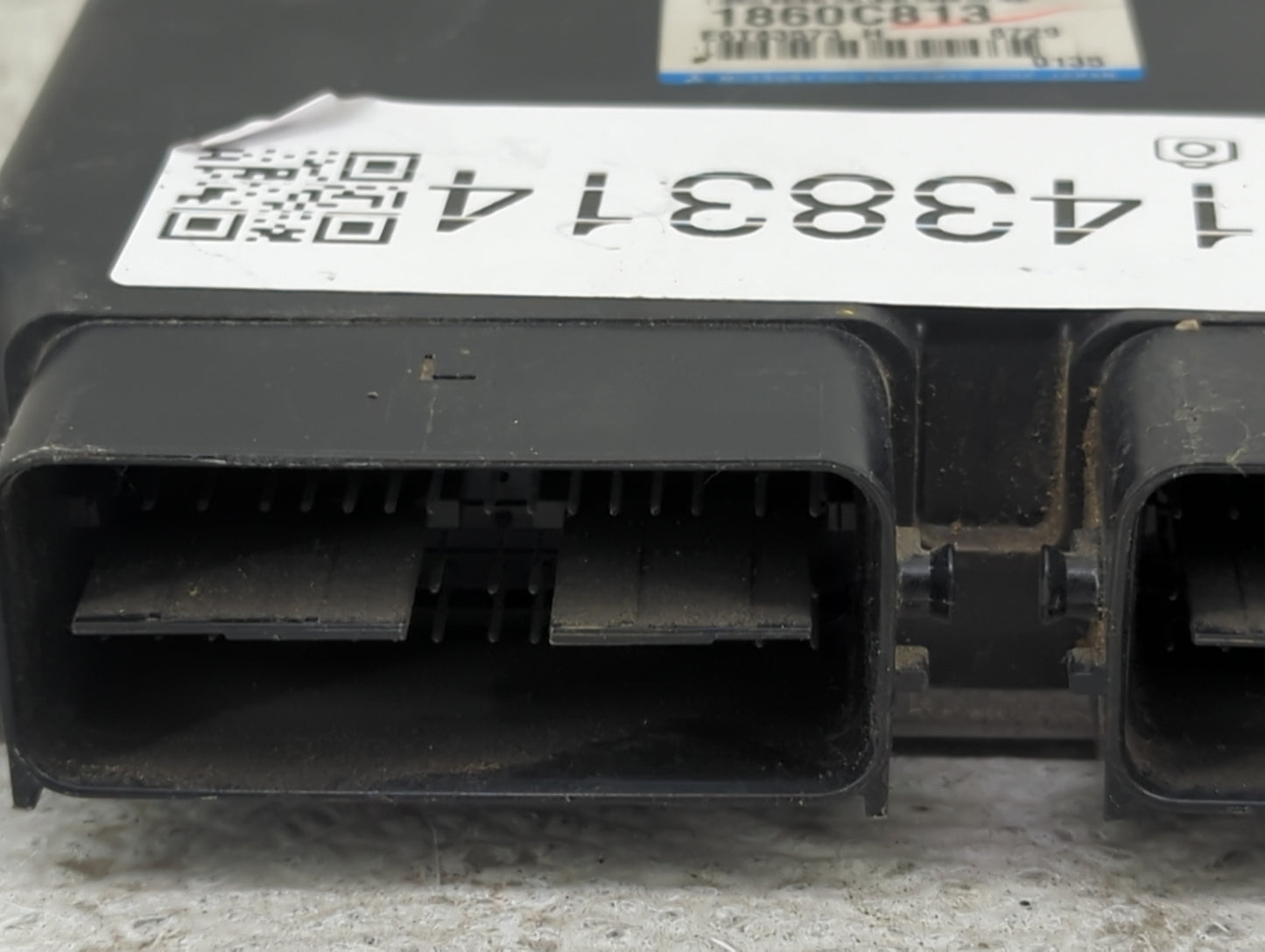 2016-2017 Mitsubishi Outlander Sport PCM Engine Control Computer ECU ECM PCU OEM P/N:1860C813, E6T83573 Fits Fits 2016 2017 