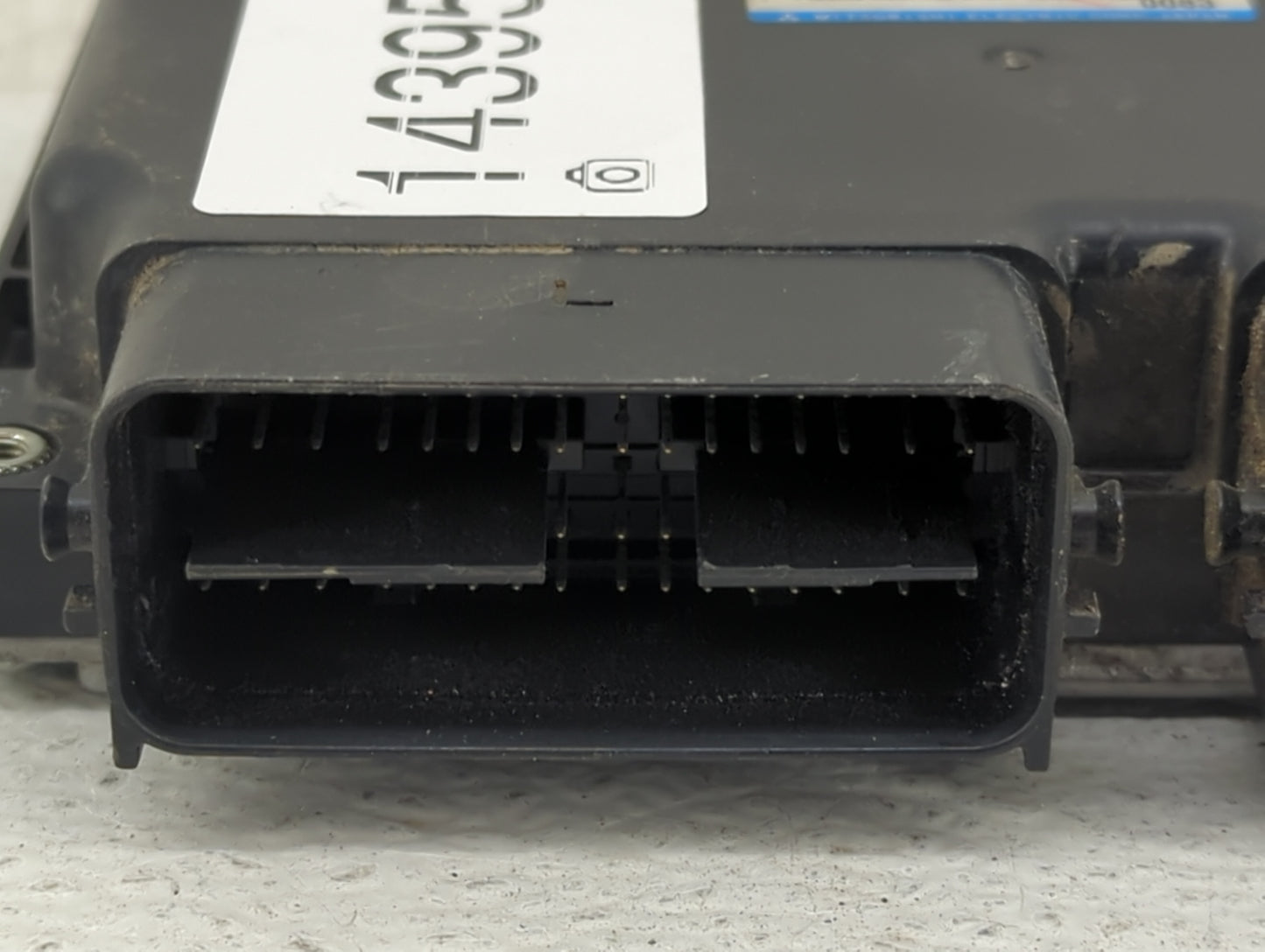 2016-2017 Mitsubishi Outlander Sport PCM Engine Control Computer ECU ECM PCU OEM P/N:1860D040 E6T83578 Fits Fits 2016 2017 O