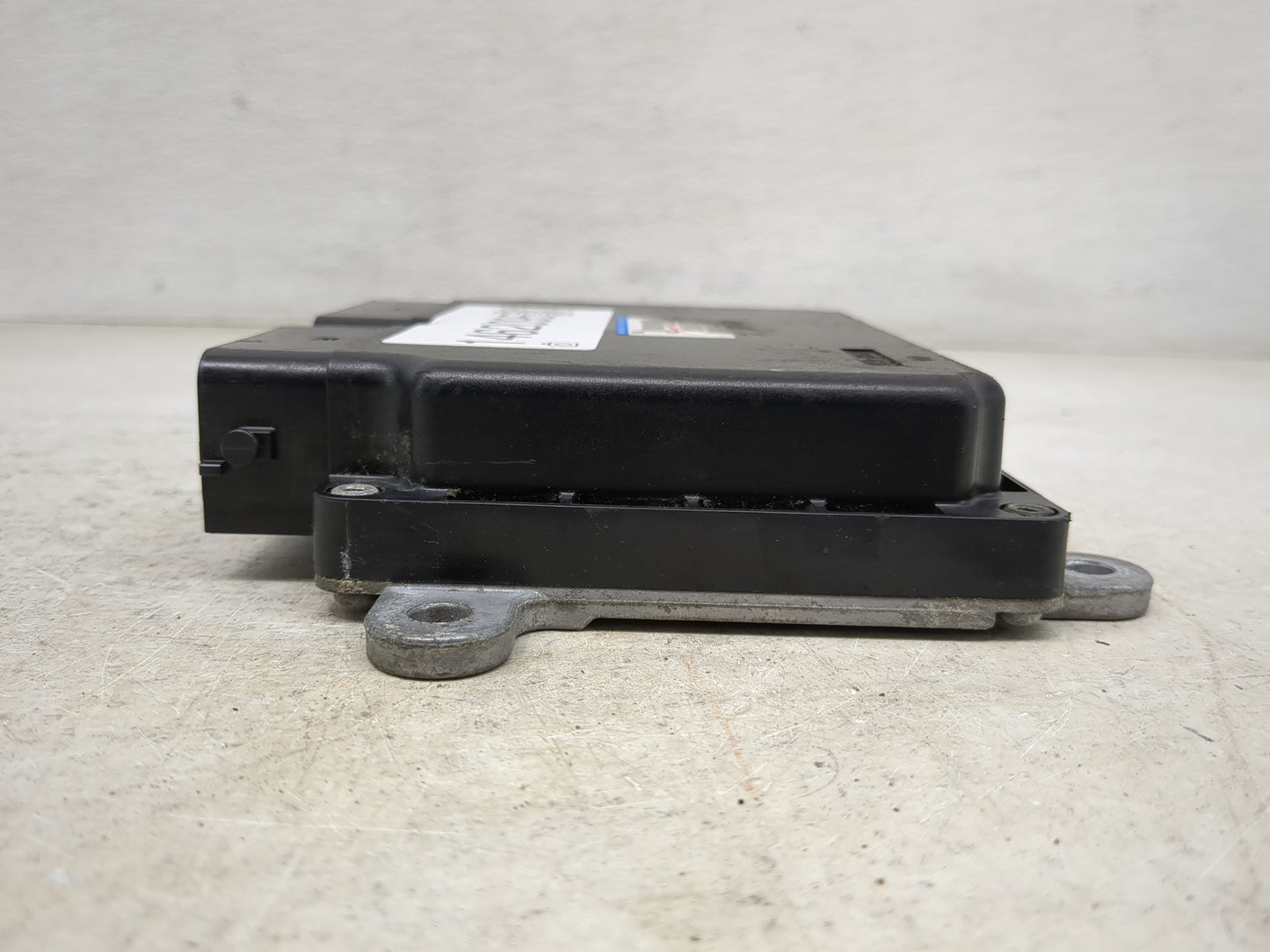 2016-2017 Mitsubishi Outlander Sport PCM Engine Control Computer ECU ECM PCU OEM P/N:1860D040 Fits Fits 2016 2017 OEM Used A