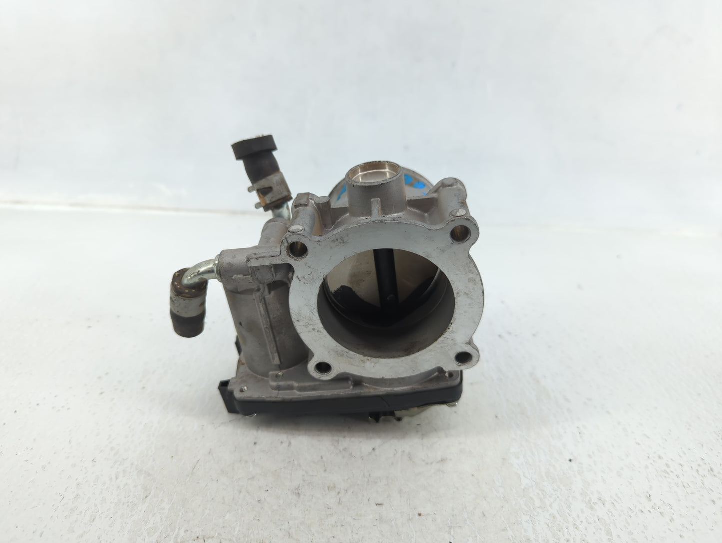2013-2017 Mitsubishi Outlander Sport Throttle Body P/N:7612 0018 Fits Fits 2013 2014 2015 2016 2017 OEM Used Auto Parts - Oe