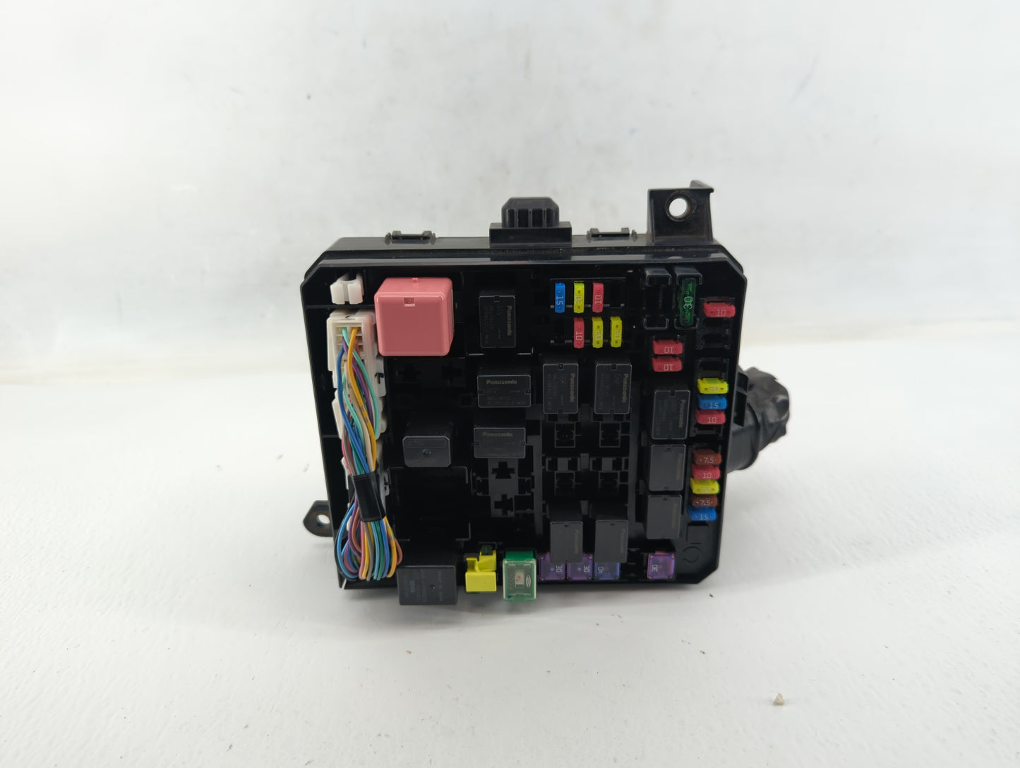 2012-2017 Mitsubishi Outlander Sport Fusebox Fuse Box Panel Relay Module P/N:8565A268 Fits Fits 2012 2013 2014 2015 2016 201