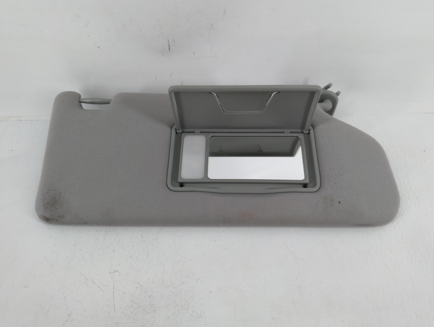 2016-2017 Mitsubishi Outlander Sport Sun Visor Shade Replacement Passenger Right Mirror Fits Fits 2016 2017 OEM Used Auto Pa