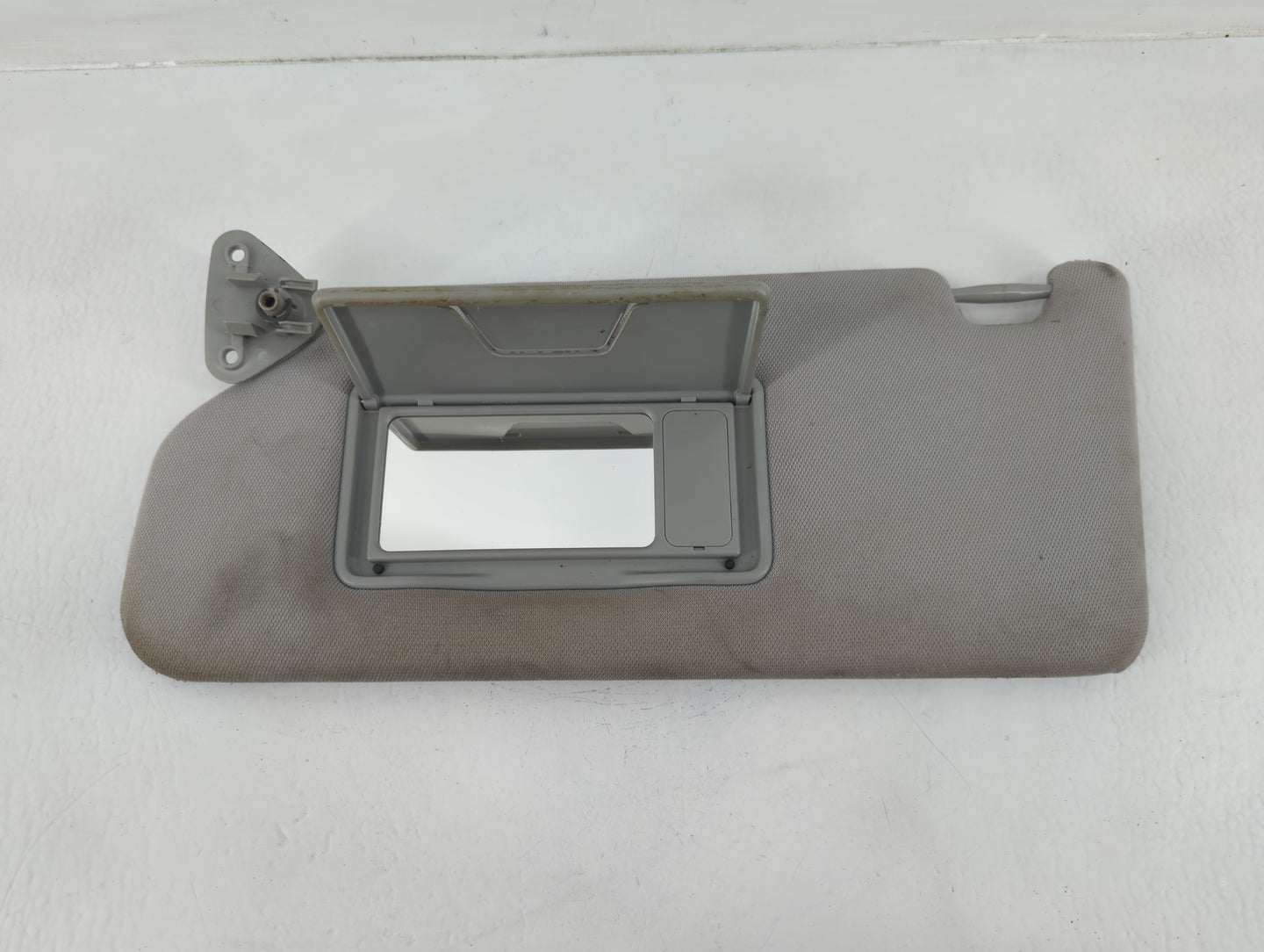 2016-2017 Mitsubishi Outlander Sport Sun Visor Shade Replacement Passenger Right Mirror Fits Fits 2016 2017 OEM Used Auto Pa