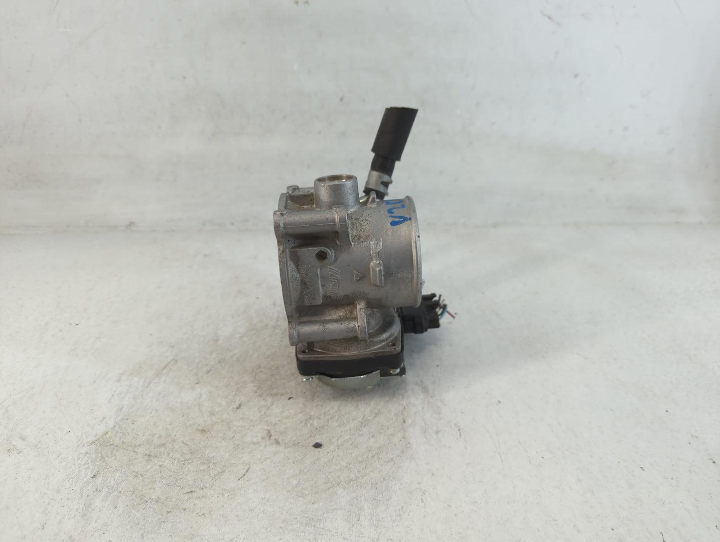 2013-2017 Mitsubishi Outlander Sport Throttle Body P/N:57021 Fits Fits 2013 2014 2015 2016 2017 OEM Used Auto Parts - Oemuse