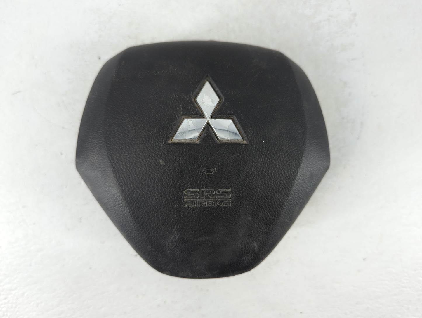 2016-2017 Mitsubishi Outlander Sport Air Bag Driver Left Steering Wheel Mounted P/N:631010300 7030A648XA Fits Fits 2016 2017