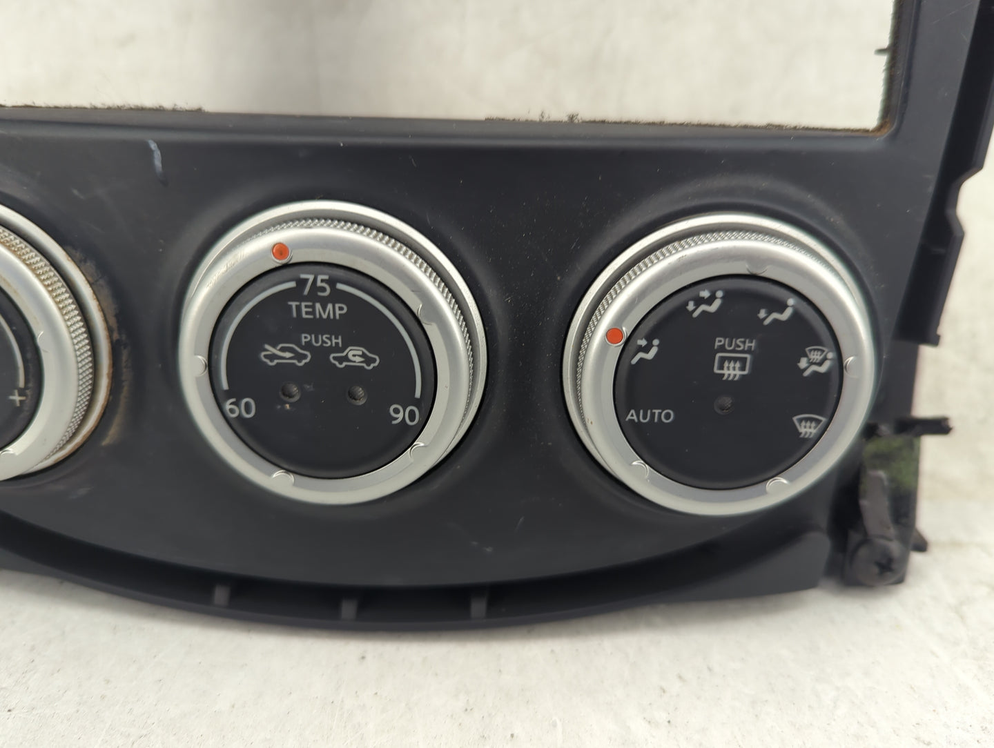 2009-2020 Nissan 370z Climate Control Module Temperature AC/Heater Replacement P/N:27500 1EA0A B3N05971 1EA0A Fits OEM Used 