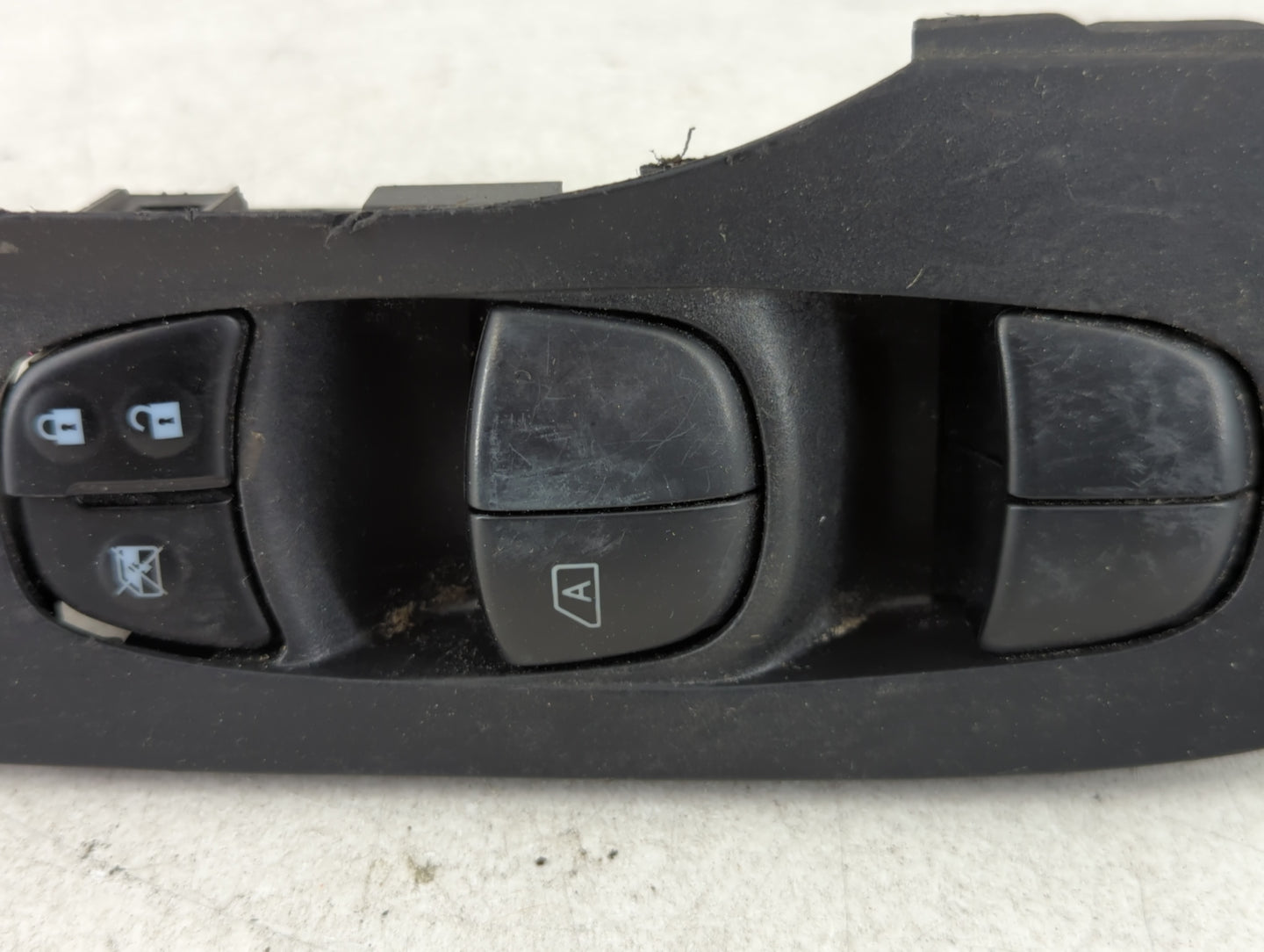2013-2018 Nissan Altima Master Power Window Switch Replacement Driver Side Left P/N:25401 3TA5A Fits OEM Used Auto Parts - O