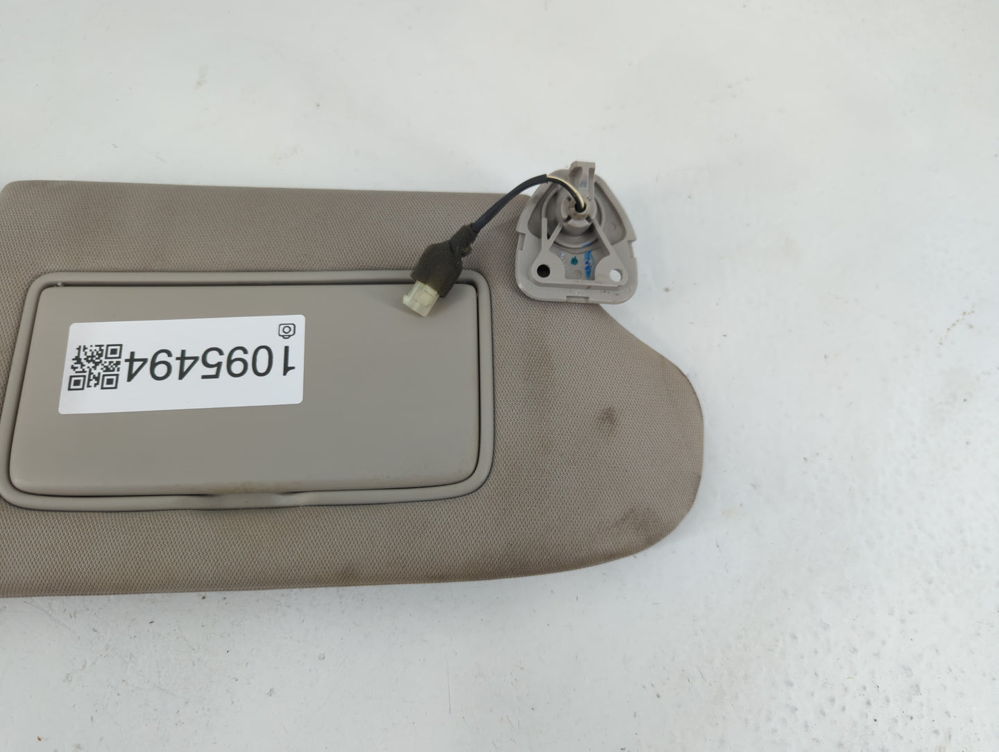 2013-2018 Nissan Altima Sun Visor Shade Replacement Passenger Right Mirror Fits Fits 2013 2014 2015 2016 2017 2018 OEM Used 