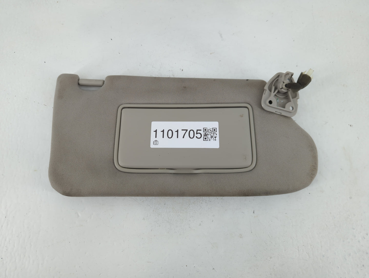 2013-2018 Nissan Altima Sun Visor Shade Replacement Passenger Right Mirror Fits Fits 2013 2014 2015 2016 2017 2018 OEM Used 