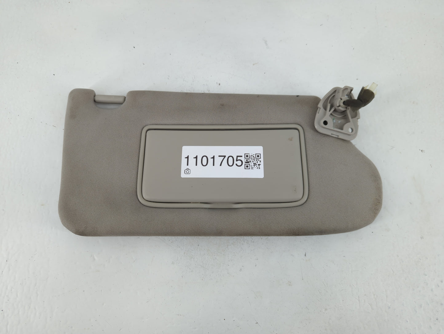 2013-2018 Nissan Altima Sun Visor Shade Replacement Passenger Right Mirror Fits Fits 2013 2014 2015 2016 2017 2018 OEM Used 