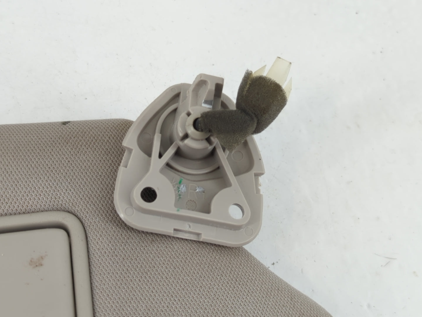 2013-2018 Nissan Altima Sun Visor Shade Replacement Passenger Right Mirror Fits Fits 2013 2014 2015 2016 2017 2018 OEM Used 