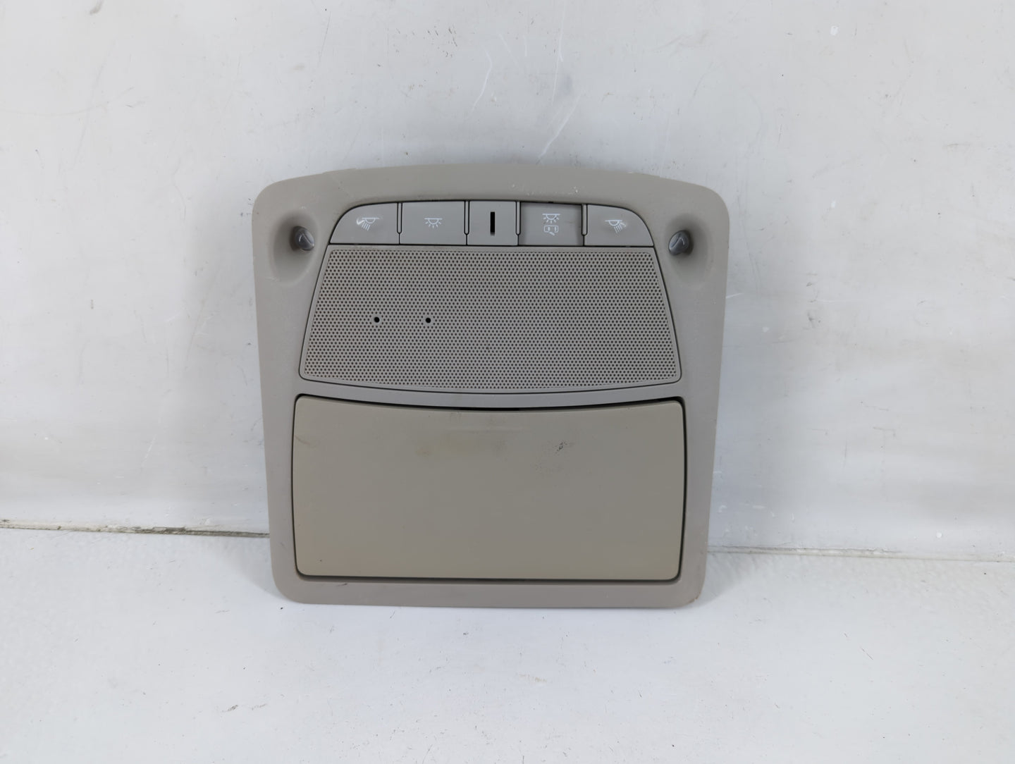 2017 Nissan Altima Overhead Roof Console - Oemusedautoparts1.com