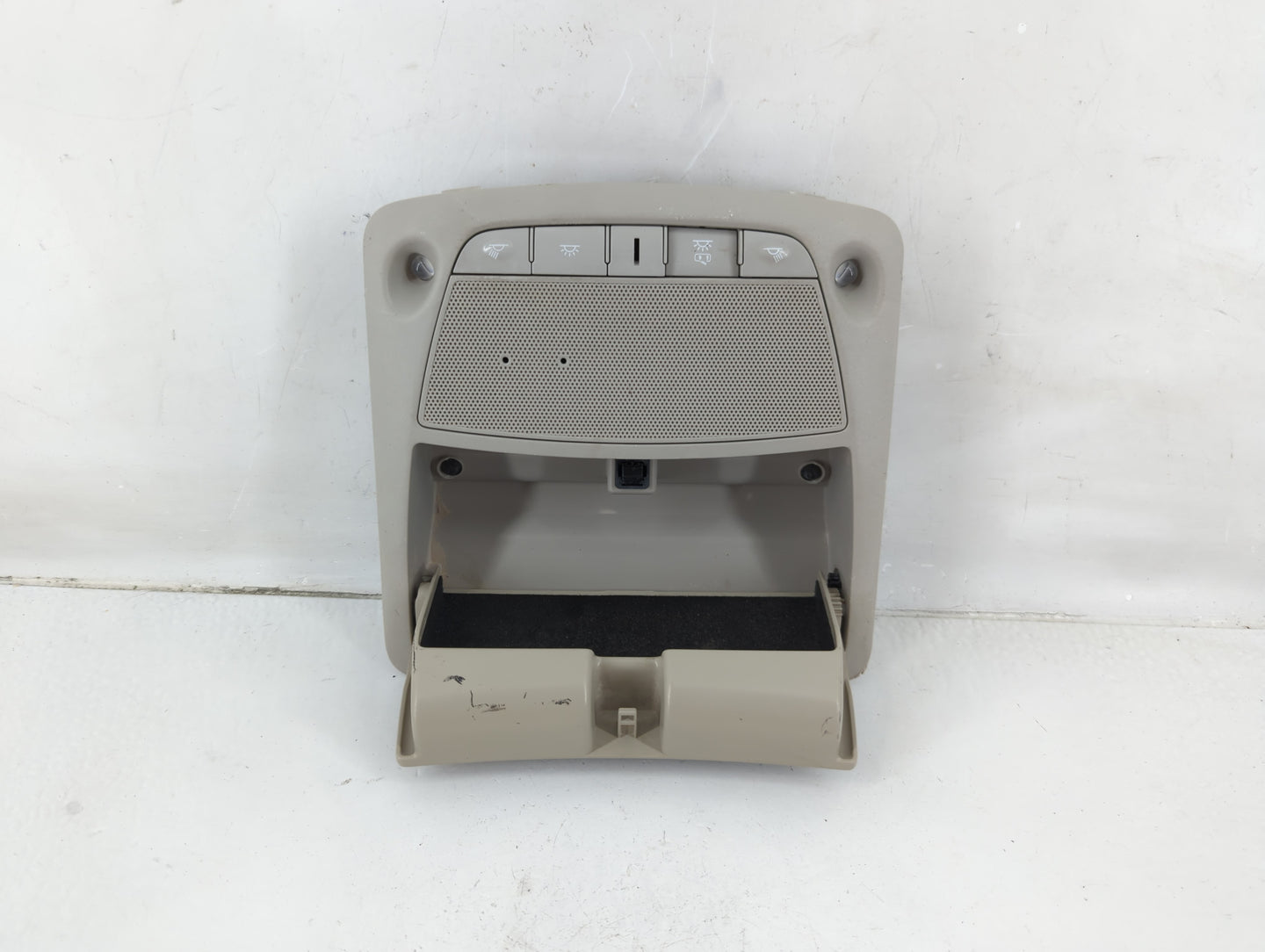 2017 Nissan Altima Overhead Roof Console - Oemusedautoparts1.com