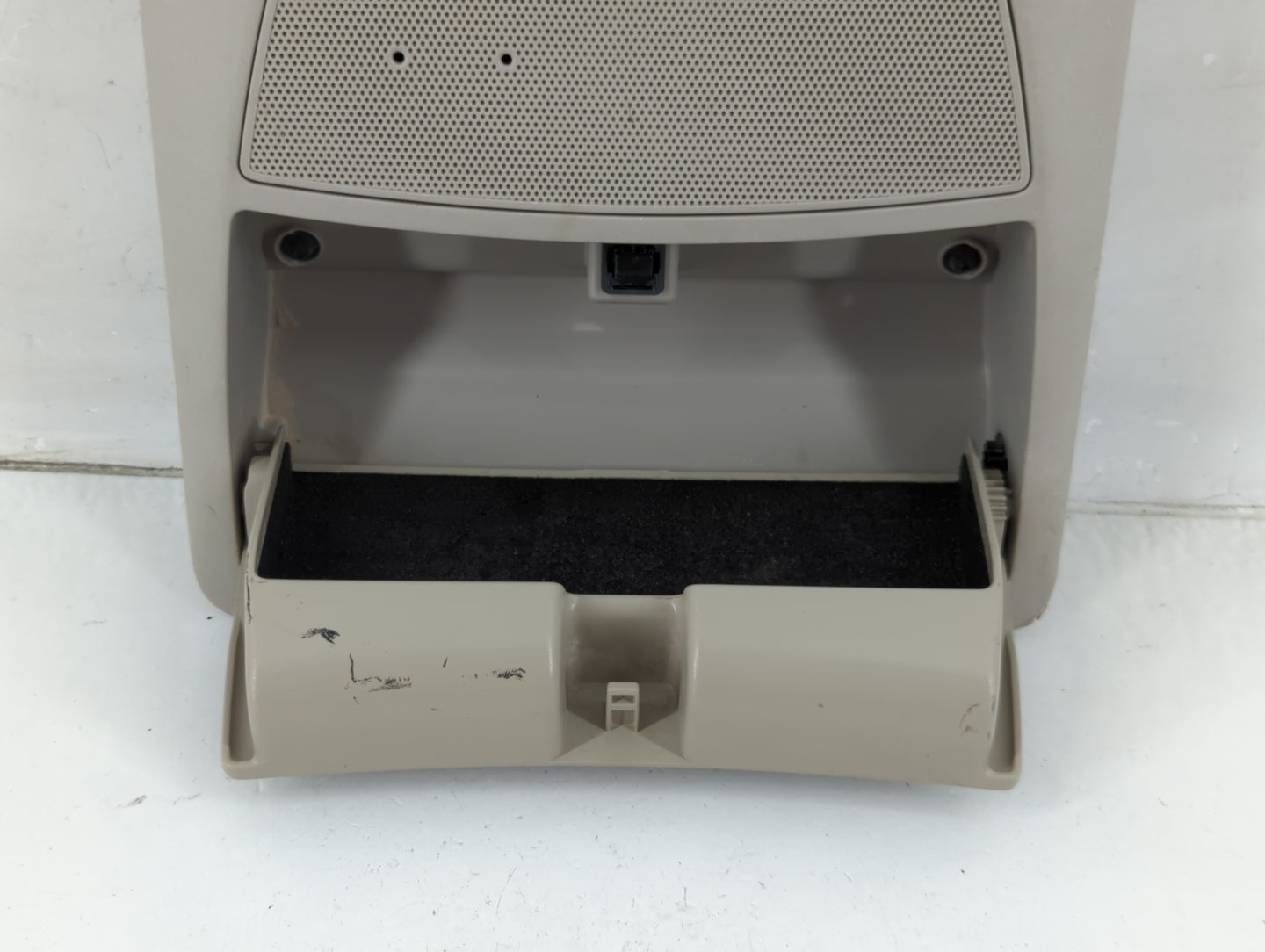 2017 Nissan Altima Overhead Roof Console - Oemusedautoparts1.com