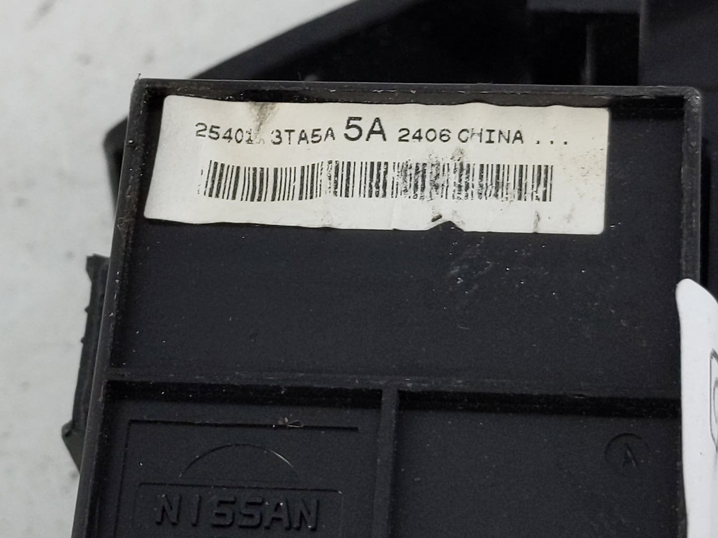 2013-2018 Nissan Altima Master Power Window Switch Replacement Driver Side Left P/N:25401 3TA5A Fits OEM Used Auto Parts - O
