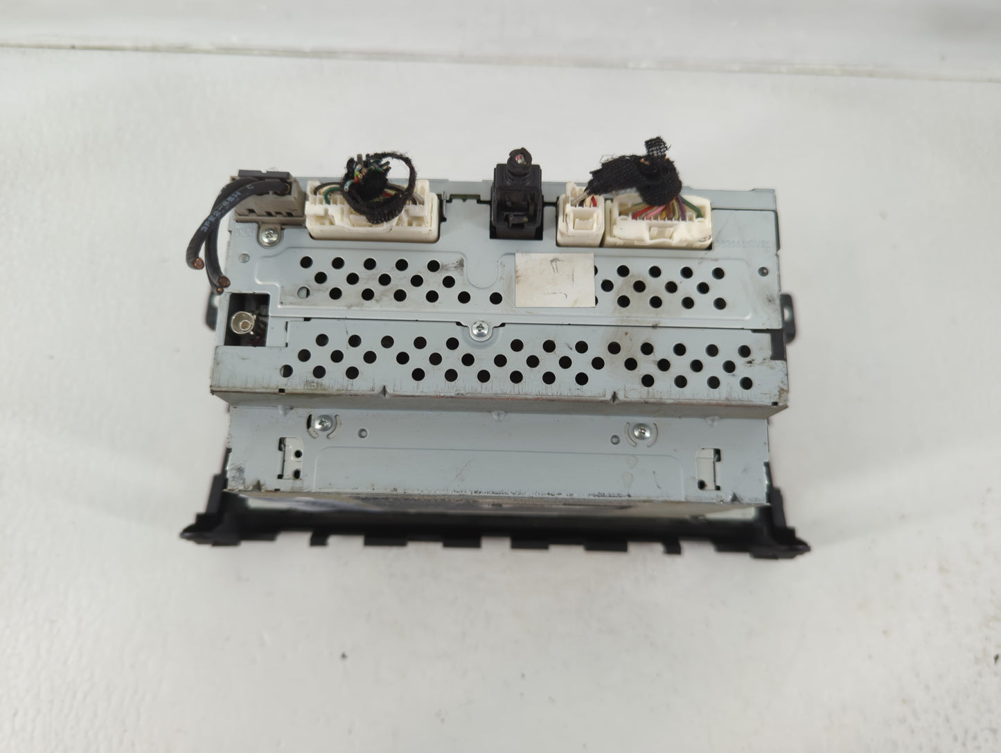 2016-2017 Nissan Altima Radio AM FM Cd Player Receiver Replacement Fits Fits 2016 2017 OEM Used Auto Parts - Oemusedautopart