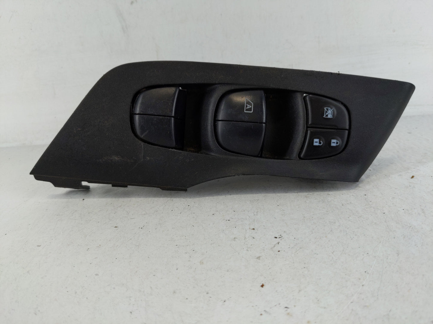 2013-2018 Nissan Altima Master Power Window Switch Replacement Driver Side Left P/N:25401 3TA5A Fits OEM Used Auto Parts - O