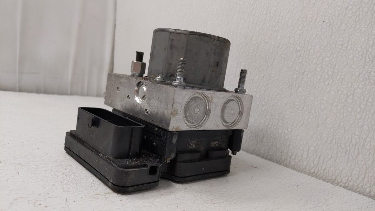 2016-2017 Nissan Altima Anti-Lock Brake ABS Pump Module Actuator OEM P/N:2265106527 47660 9HS0A Fits Fits 2016 2017 OEM Used
