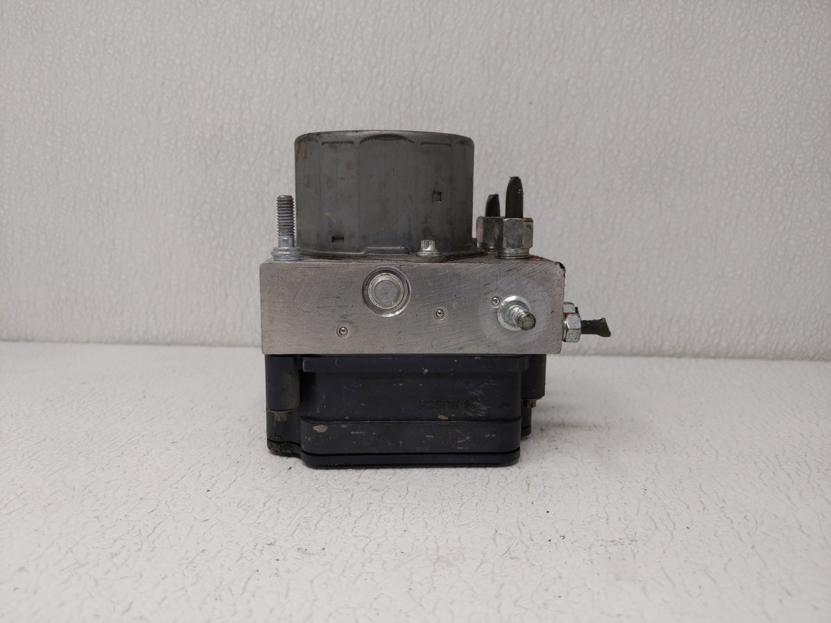2016-2017 Nissan Altima Anti-Lock Brake ABS Pump Module Actuator OEM P/N:2265106527 47660 9HS0A Fits Fits 2016 2017 OEM Used