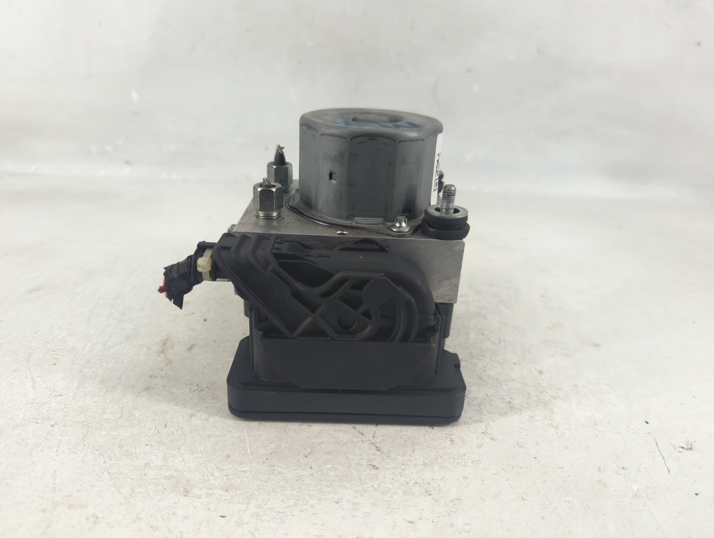 2017 Nissan Altima ABS Pump Control Module Replacement P/N:47660 9HS0A Fits OEM Used Auto Parts - Oemusedautoparts1.com