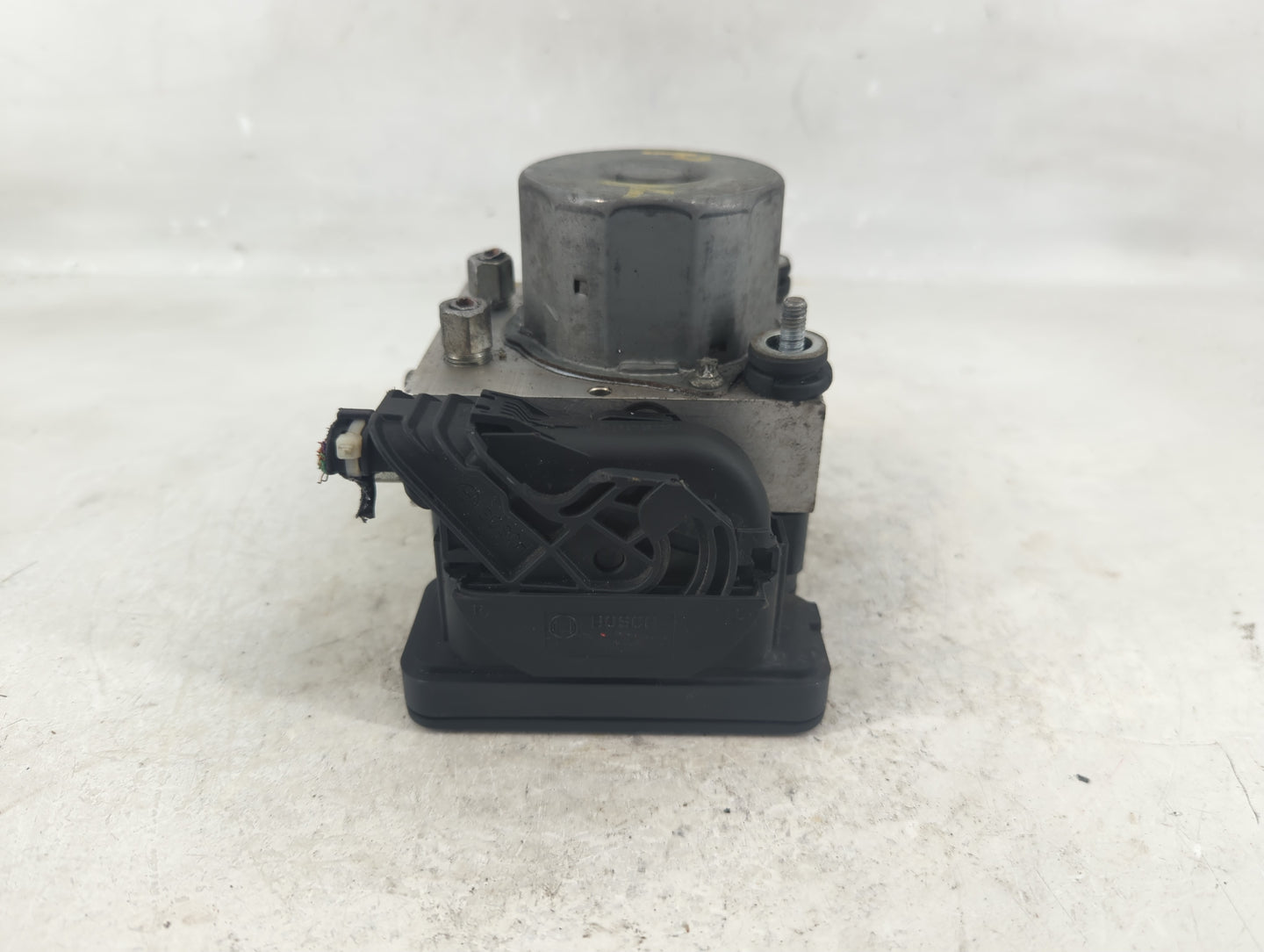 2016-2017 Nissan Altima ABS Pump Control Module Replacement P/N:47660-9HS0A Fits Fits 2016 2017 OEM Used Auto Parts - Oemuse