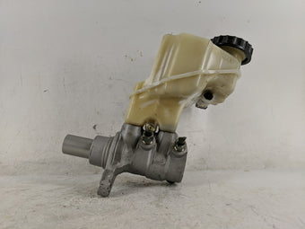 compare product 2017 Nissan Altima Brake Master Cylinder